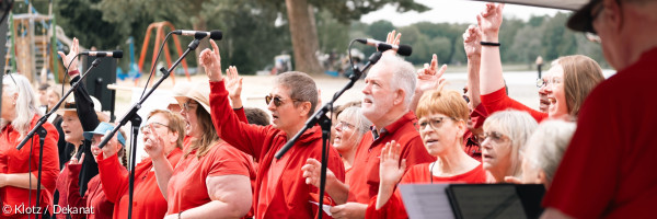Beim Tauffest am Kuhsee: Chor von Hans-Georg Stapff