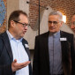 Gespräche am Rande: (v.li.) Pfarrer Fritz Grßmann (Diakonisches Werk Augsburg), Dekan Frank Kreiselmeier, Landesbischof Christian Kopp 